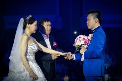 結婚不能看兩次日子嗎？