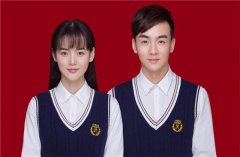拍結婚證啥衣服好看圖片 拍結婚照注意事項有哪些