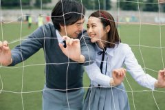 大學能結婚嗎 大學生結婚的利弊分析