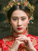 中式秀禾新娘妝怎么化