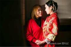 朋友結(jié)婚紀(jì)念日祝福語(yǔ)簡(jiǎn)短