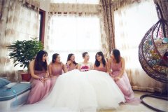 閨蜜新婚祝福語16字押韻