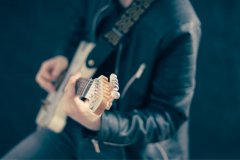 2019結婚新郎唱的歌曲 送給新娘的10首情歌告白