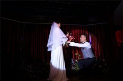 單位同事結婚祝福語