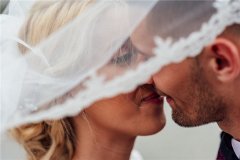 關于結婚的詩句有哪些