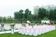 北京草坪婚禮要多少錢？
