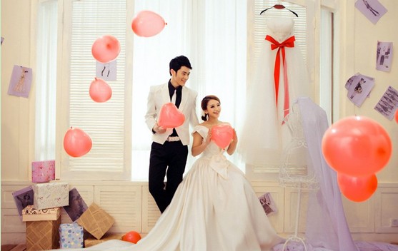 新人如何搭配自己的個性婚紗禮服形象