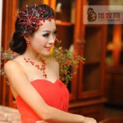 新娘婚前美容技巧 什么時(shí)候開始美容