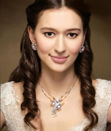 秋冬季婚禮新娘如何打造魅力暖棕妝容