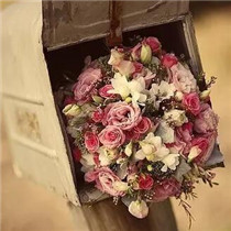 婚慶價格套餐一覽表 婚慶策劃一般要花多少錢