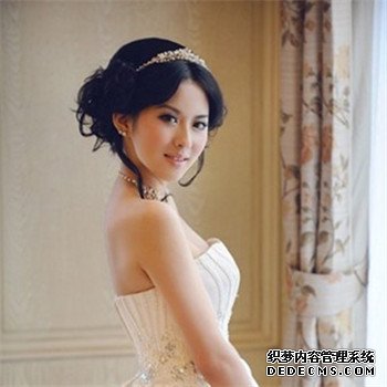 結婚當日新娘妝畫法步驟 輕松準備好婚禮
