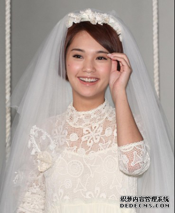 楊丞琳的婚紗照 每一件都是最愛.png