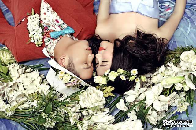 搞笑結(jié)婚祝福語   結(jié)婚祝福也很輕松哦.png