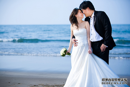 婚紗禮服網(wǎng)購  消費陷阱要小心.png