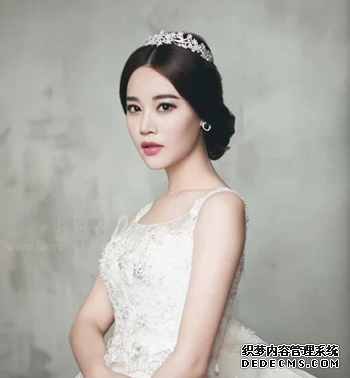 有什么好看的發型  新娘發型推薦2.png