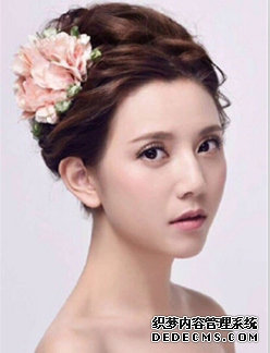 新娘早妝發型