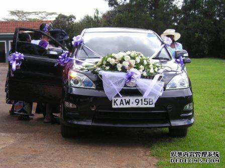 婚禮花車  