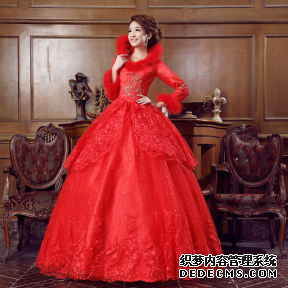 冬天結(jié)婚穿什么2.png
