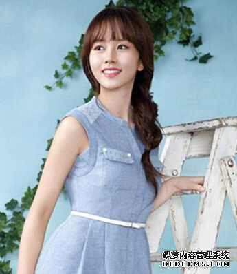 文藝女青年發(fā)型 輕松打造文藝范兒5.png