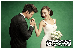 婚紗照怎么擺姿勢