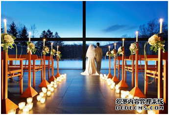 婚宴請(qǐng)?zhí)麅?nèi)容
