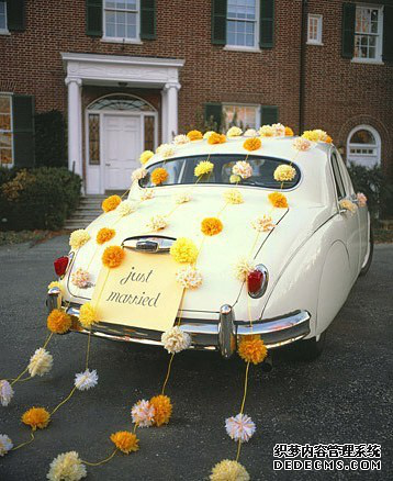 婚禮花車