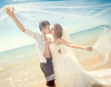 浪漫的婚禮主持詞包括哪幾項   浪漫類婚禮主持