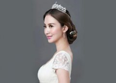 現(xiàn)在流行的新娘發(fā)型  婚禮中亮眼的小秘密