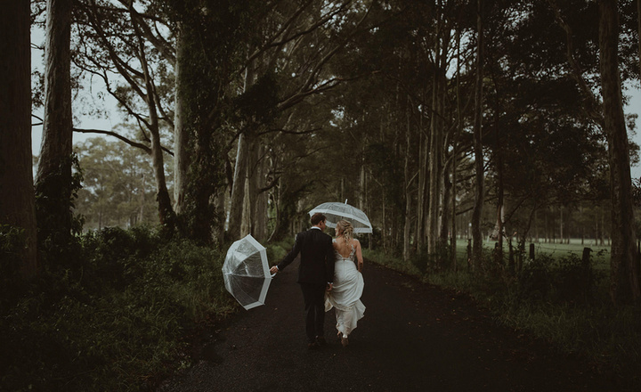 33浪漫雨中婚紗照，感受不一樣的美~